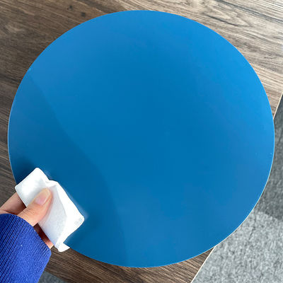 T351 Farbbeschichtete Aluminium-Ronde H18 Walzblank Pfanne Kochgeschirr Kundenspezifische Größe Hohe Ebenheit Gratfreie Kante Lebensmittelqualität